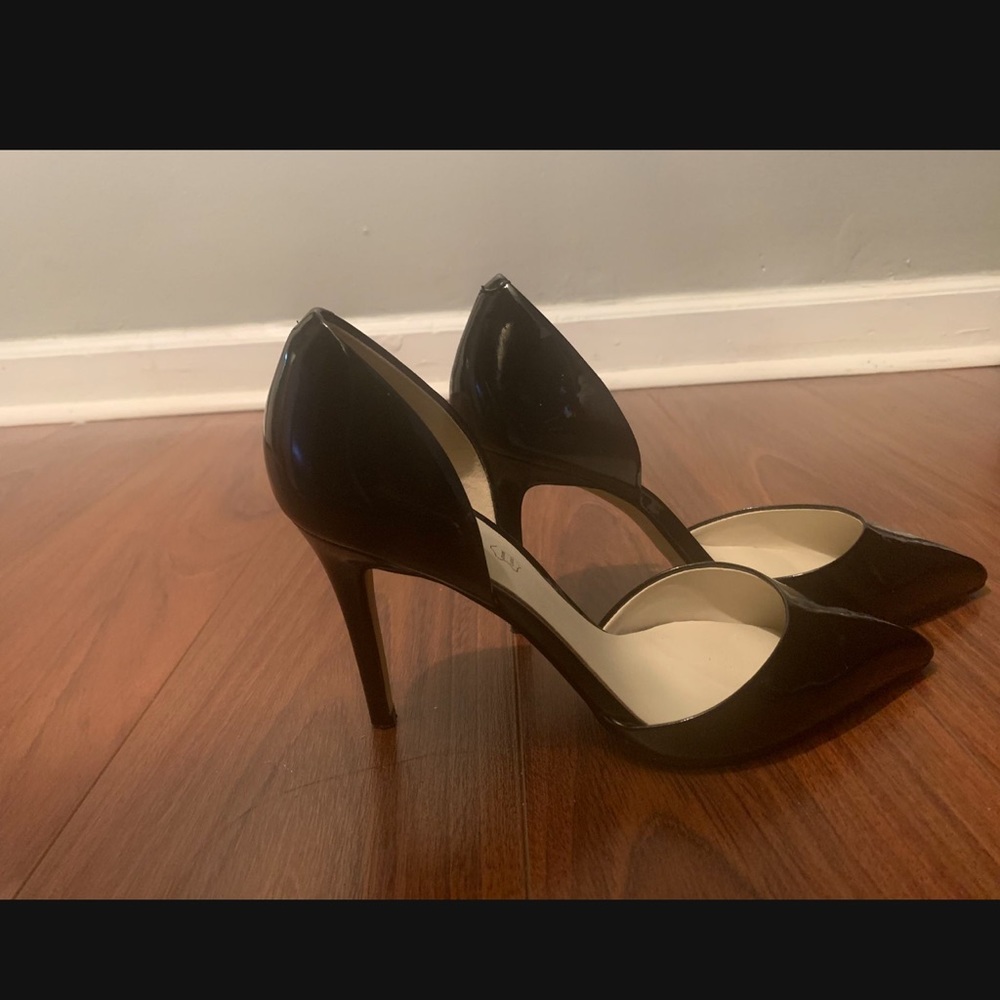 ALDO “livergnano” closed toe shoe